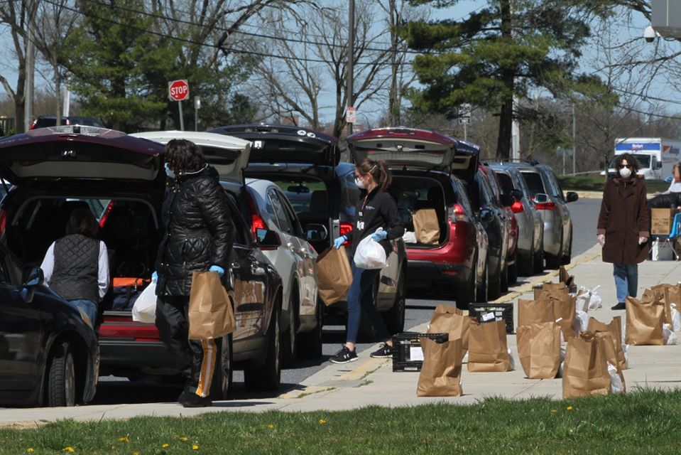 photo week 3 food distributions 04032020 (2)